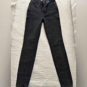 Madewell Women's Washed Black Skinny Jeans